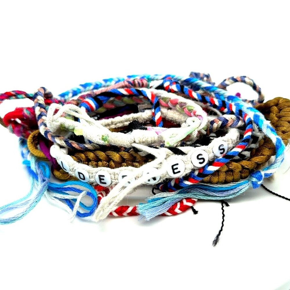 Friendships Bracelet (c)